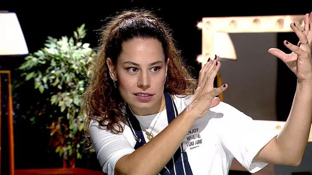Oyuncu Aslı İnandık TİP'e katıldı