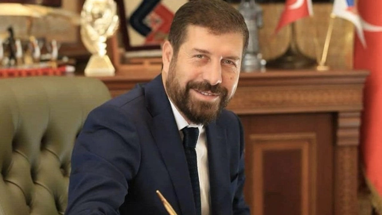 Kaçak kazı davasında ceza alan AKP’li başkan, hakimi suçladı