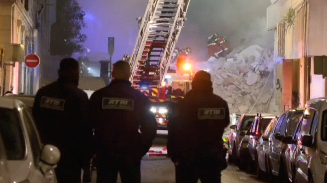 Marsilya'daki patlamada çöken binalardaki 8 kişiye ulaşılamıyor