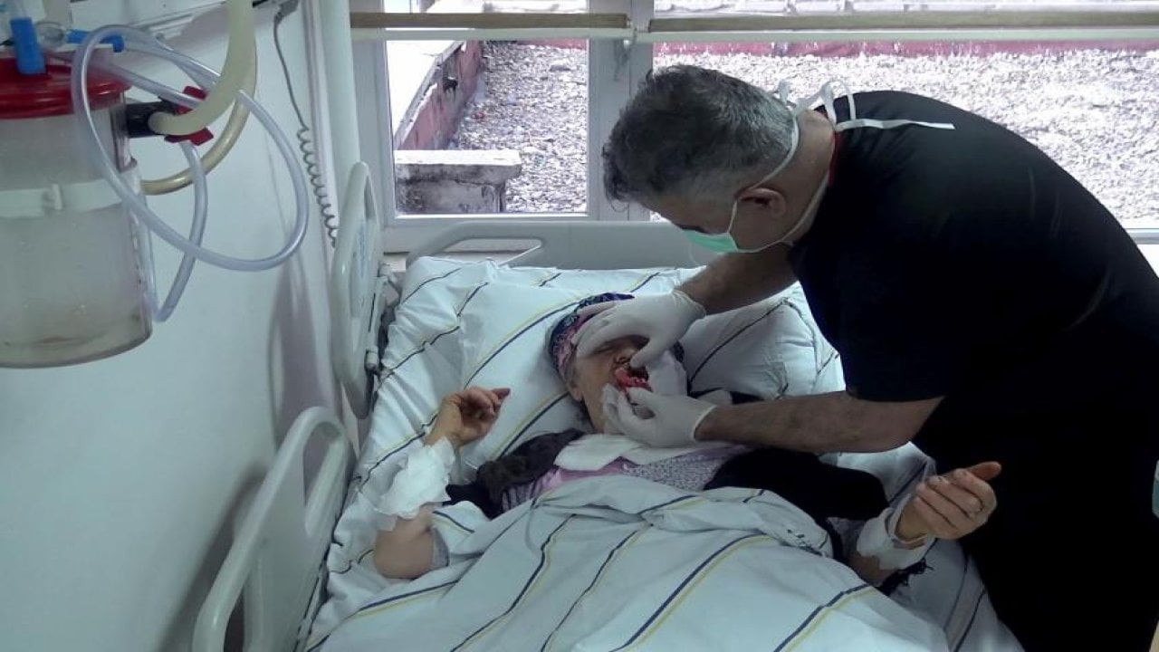 Erzurum'da dört kişiyi yaralayan kurt kuduz çıktı, köy karantinaya alındı