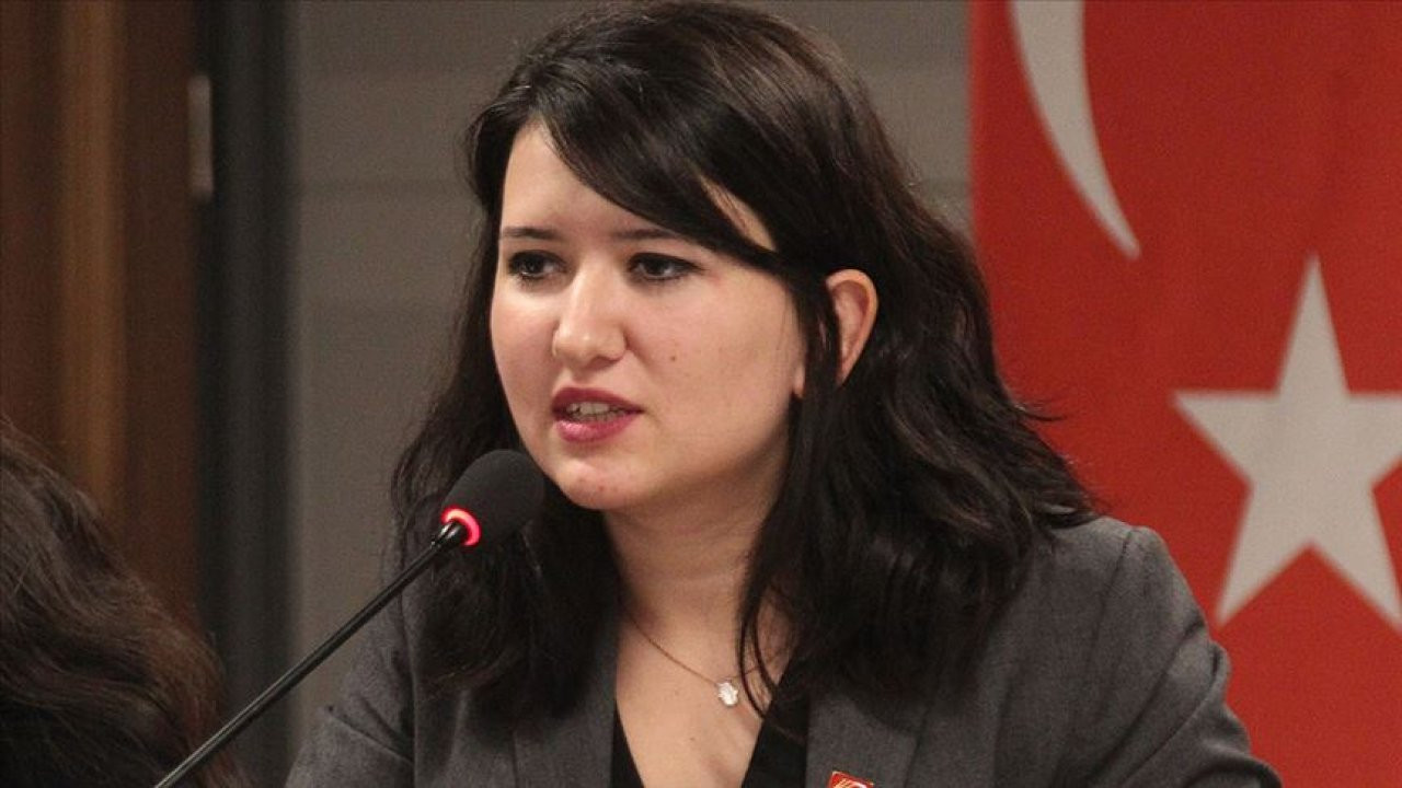 CHP'li Gökçen: Ben 11 yaşındayken bir kişi başa geldi, hala aynı kişi ülkeyi yönetiyor