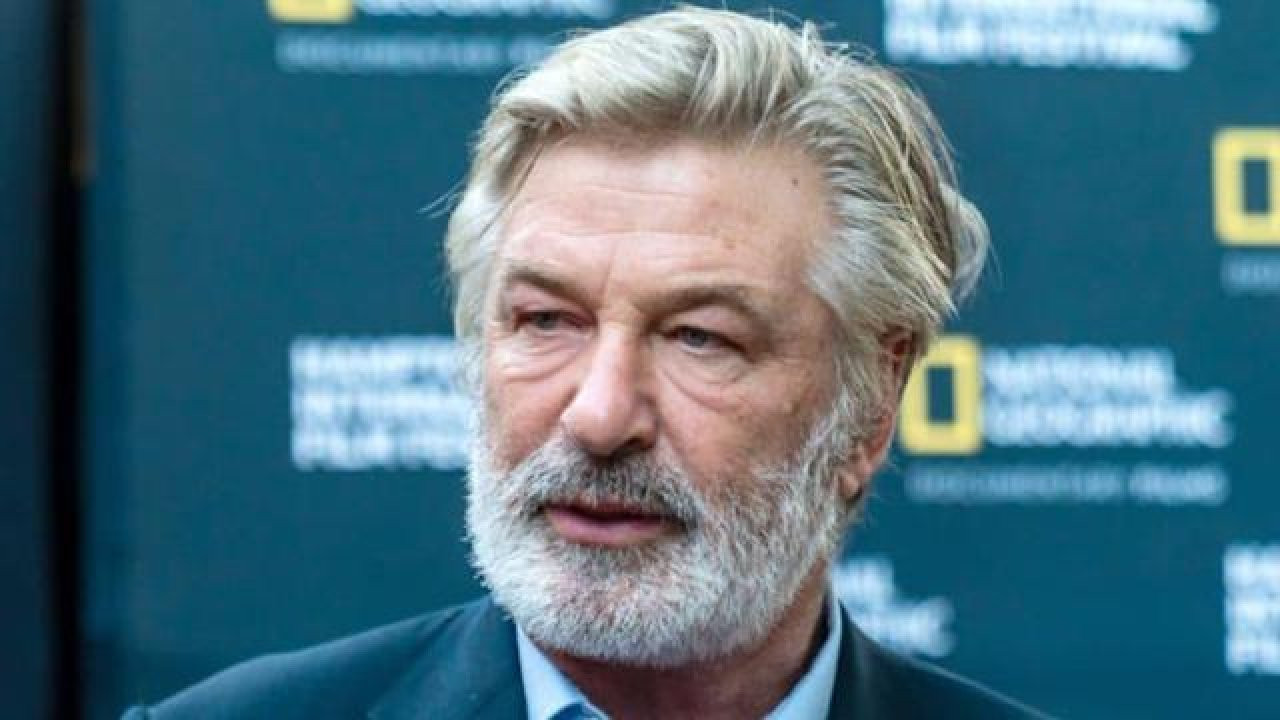 Aktör Alec Baldwin hakkındaki suçlamalar düşürüldü