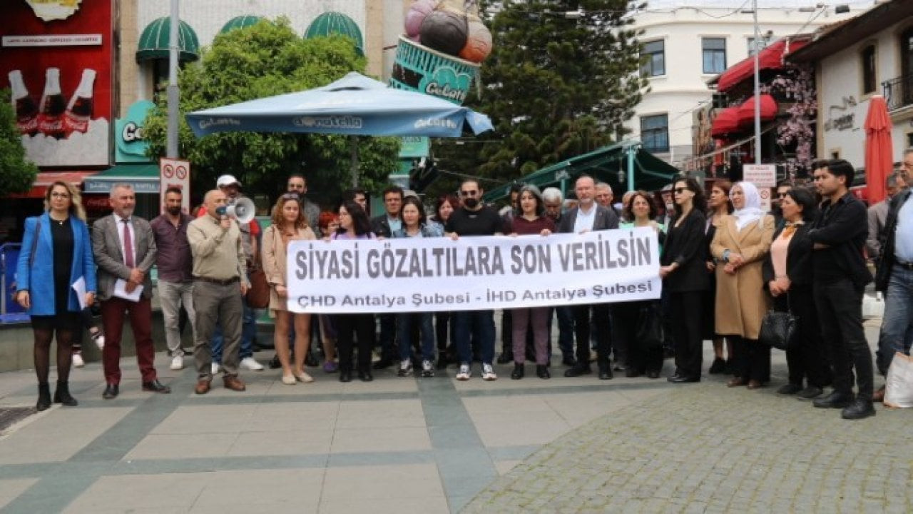 Gözaltılara tepkiler sürüyor: 'Yargı muhalefete karşı sopa olarak kullanılıyor'