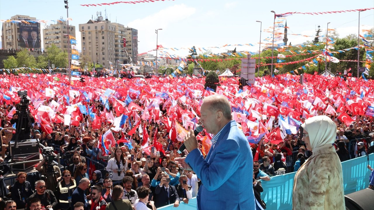 Erdoğan: Küçük esnaf 7 bin 200 günle emekli olabilecek