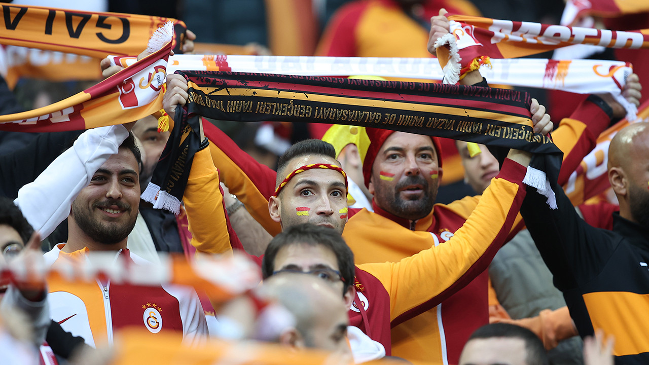 Galatasaray, şampiyonluk yolunda ilerliyor