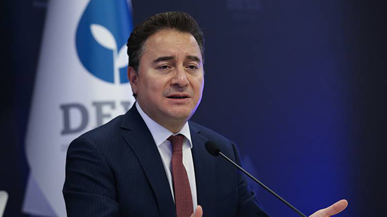 Babacan: Borcumuz yok, helalinden kazanılmış 15 milletvekilimiz var