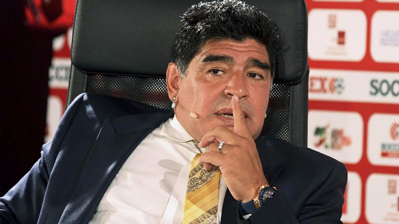 Maradona Venezuela'da yorumculuk yapacak