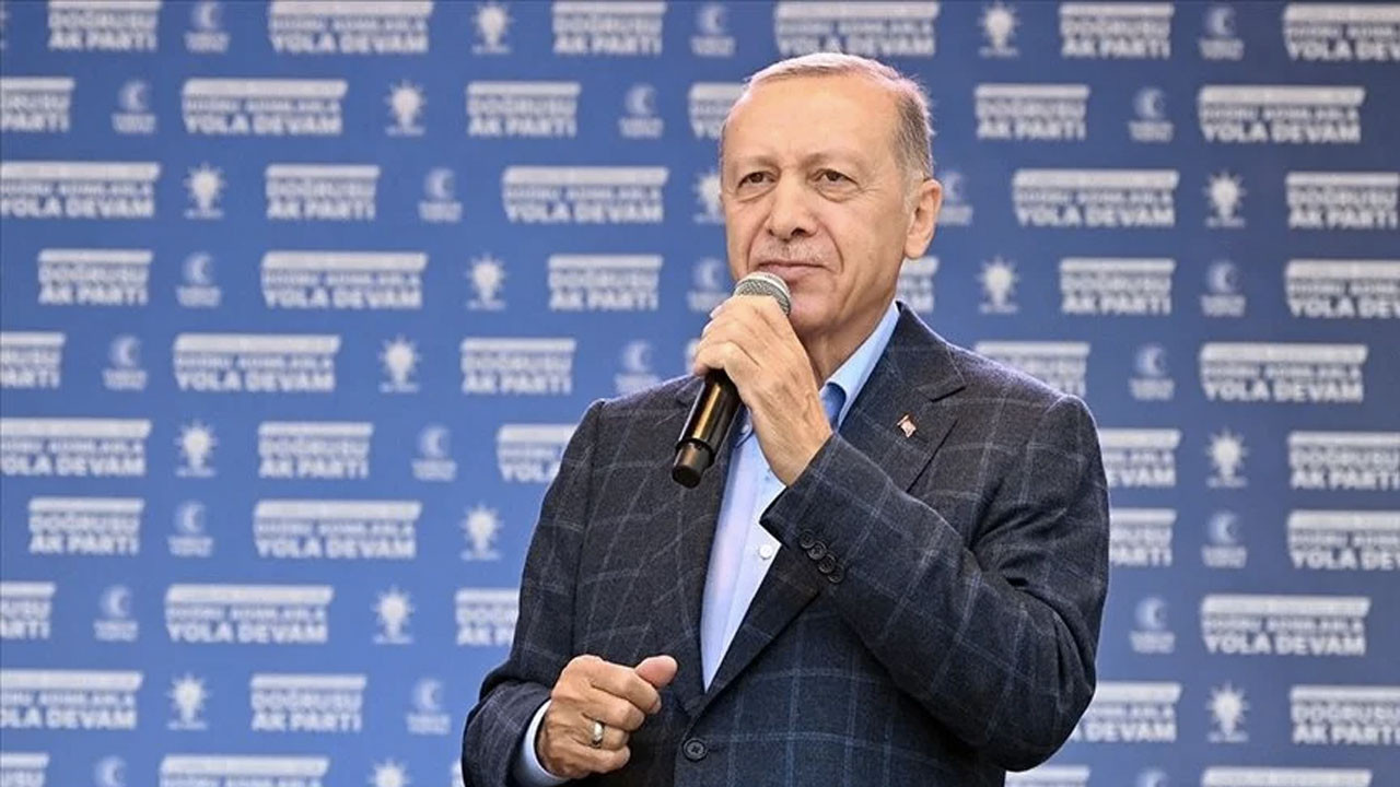 Erdoğan'a göre iktidarlarında hiçbir gencin yaşam tarzına müdahale edilmemiş