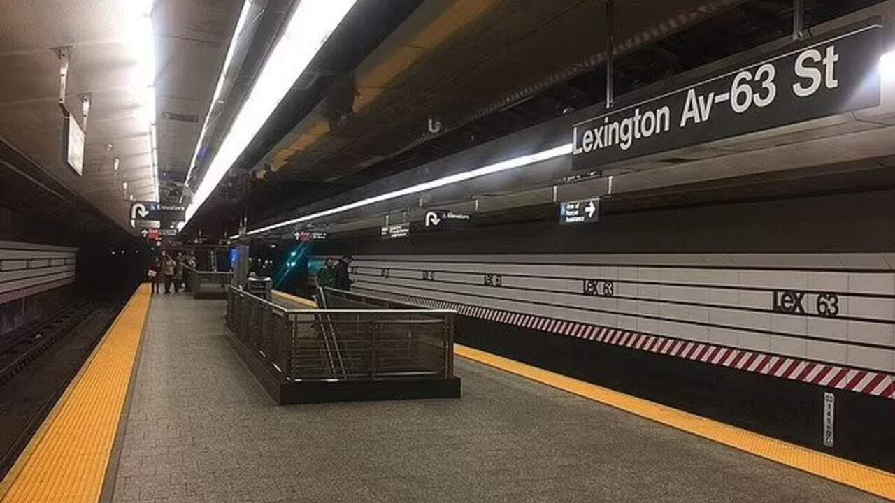 New York metrosunda Türkiyeli kadına saldırı: Boynu ve omurgası kırılan Emine Özsoy'un durumu ağır