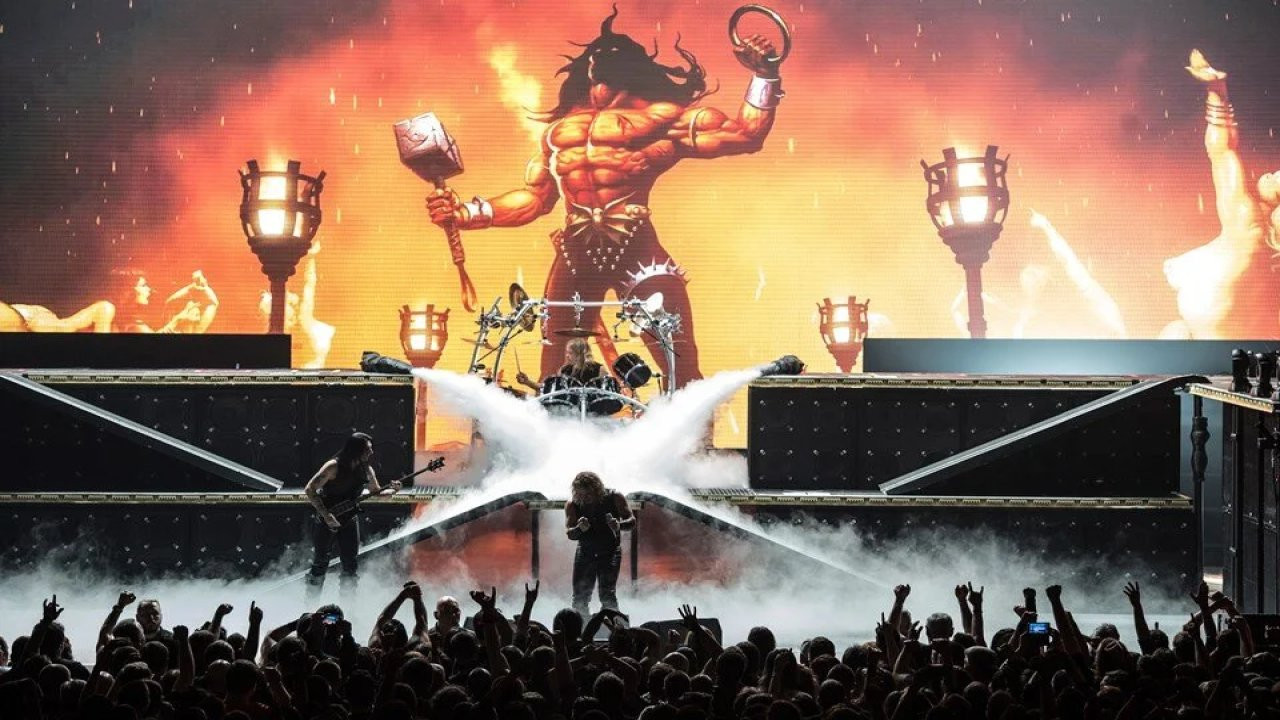 Heayv Metal grubu Manowar yeniden Türkiye'de