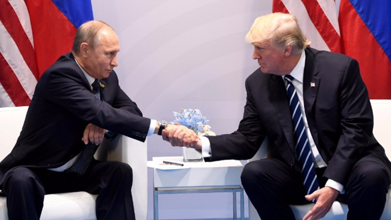 Trump ve Putin bir araya geliyor