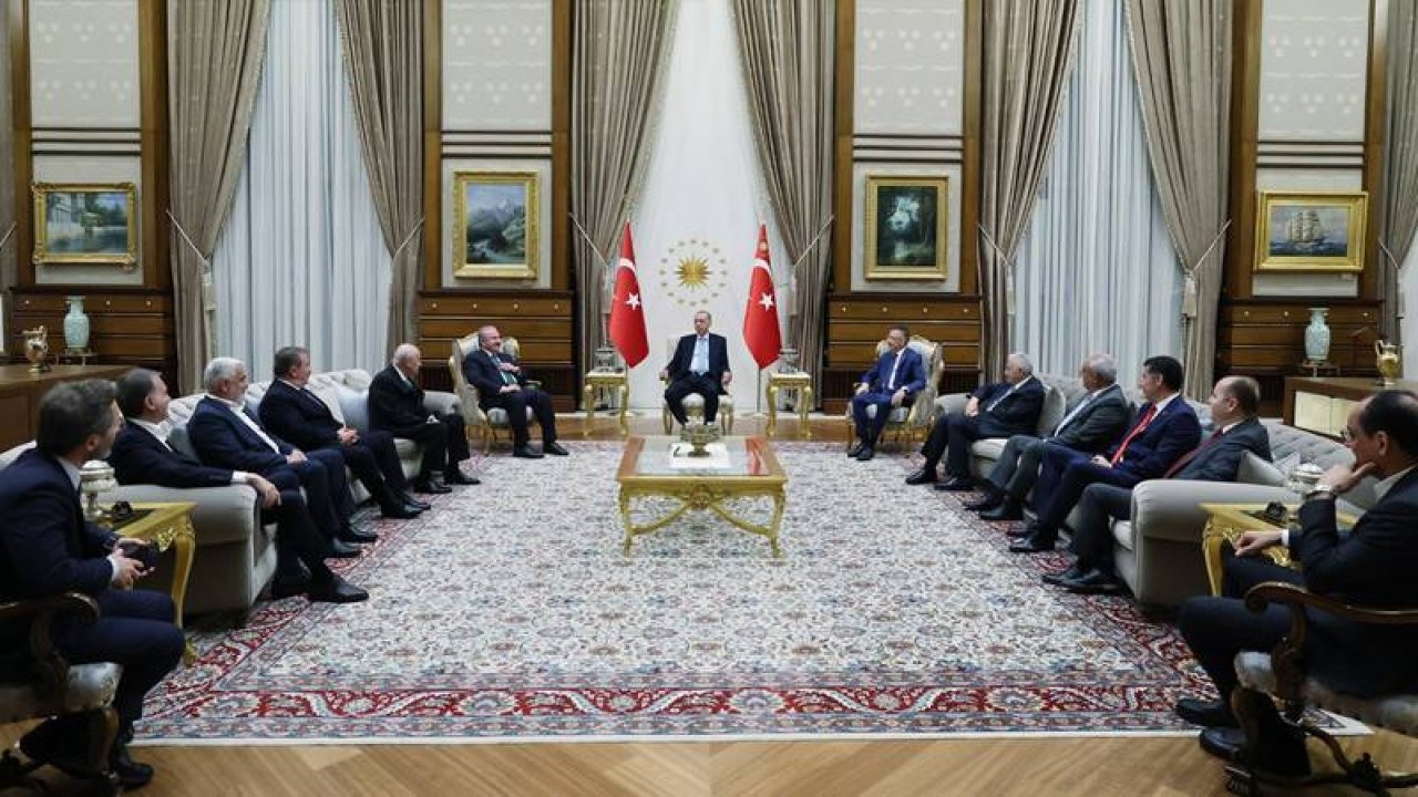 Erdoğan, Cumhur İttifakı ortaklarıyla Külliye'de bir araya geldi