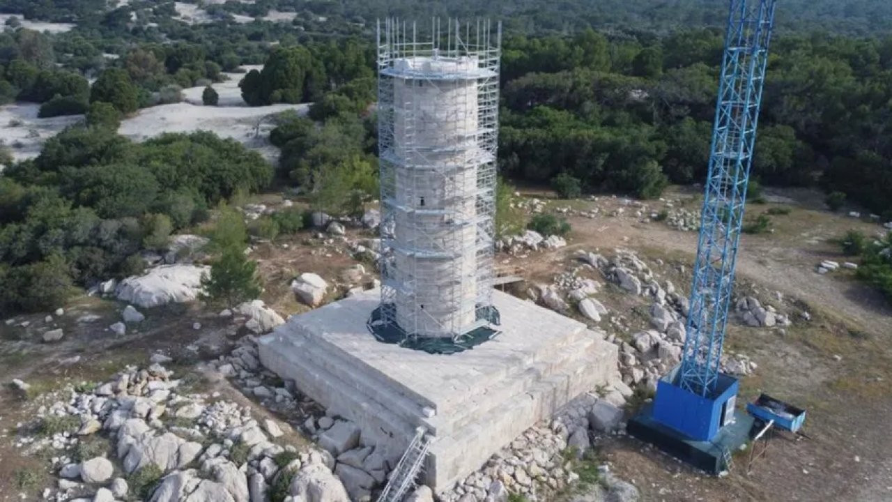 Patara deniz feneri yeniden yanacak: Son basamağı konuldu