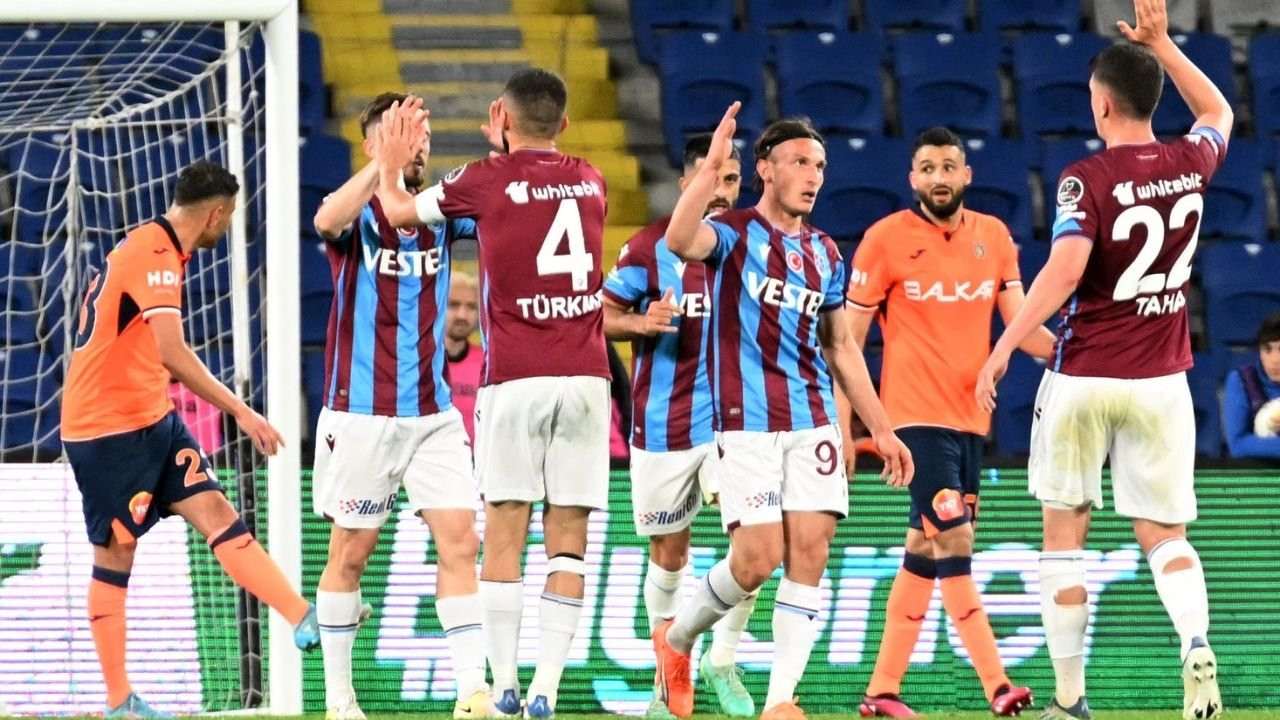 Medipol Başakşehir - Trabzonspor Maç sonucu: 3-1