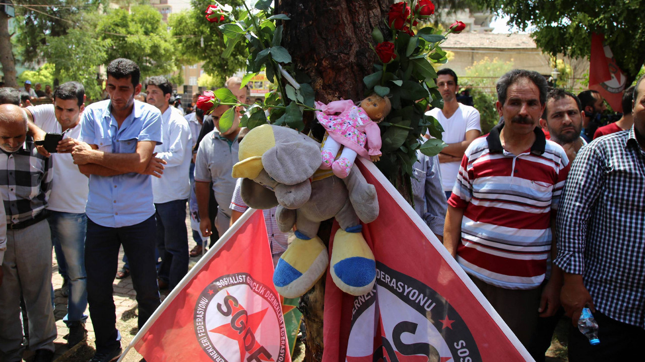 Suruç ailelerine açılan 'tehdit ve hakaret' davası ertelendi