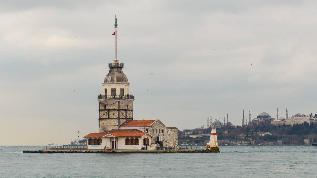 Seçim sürecinde bedava olan Kız Kulesi’ne giriş ücreti 110 TL oldu