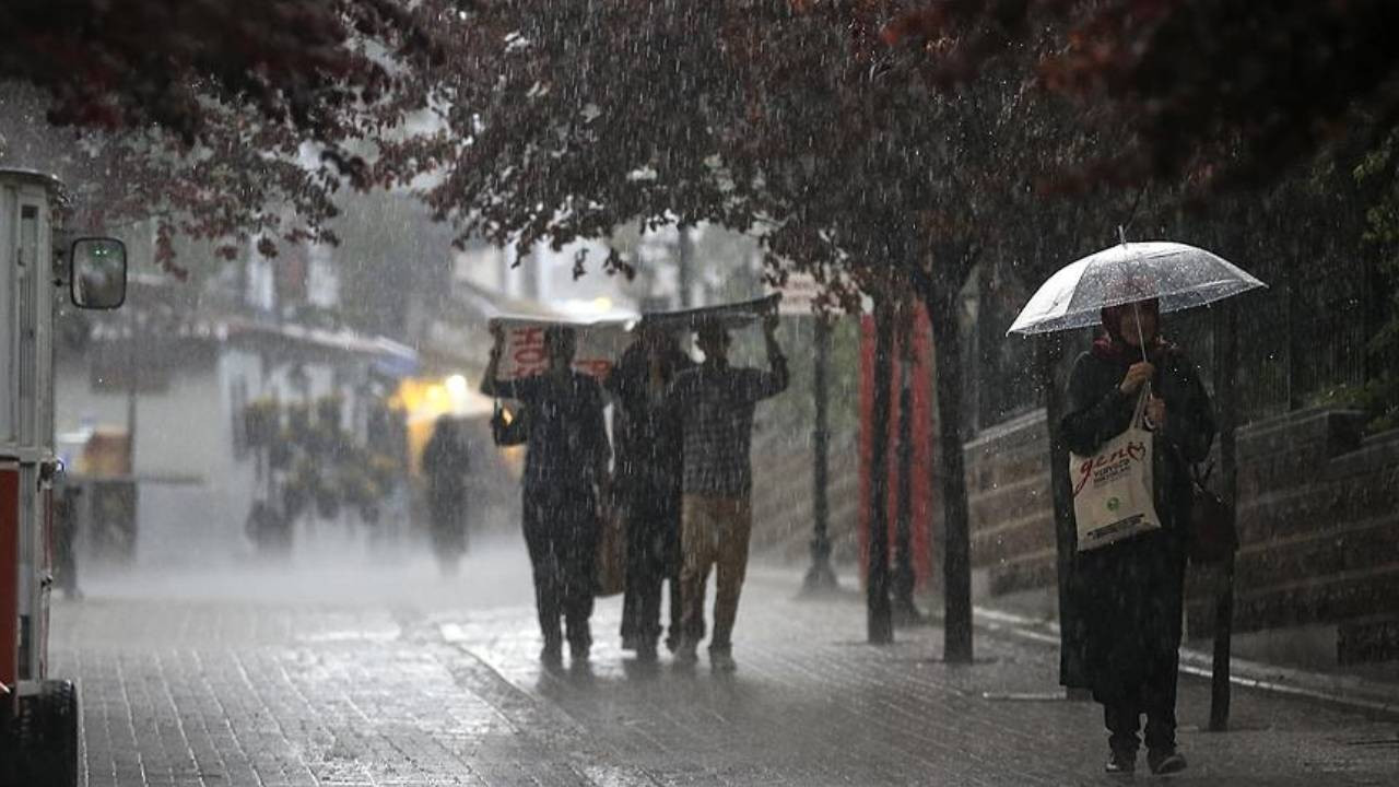 AFAD ve Meteoroloji’den sağanak yağış uyarısı: Bu akşam başlayacak