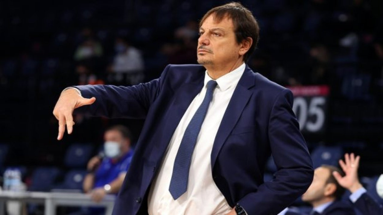 Ergin Ataman resmen Panathinaikos'ta