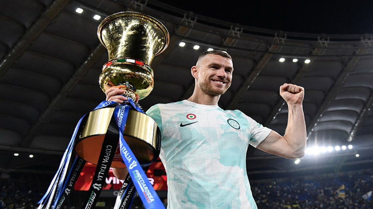 Fenerbahçe Dzeko'yu duyurdu: İstanbul'a geliyor