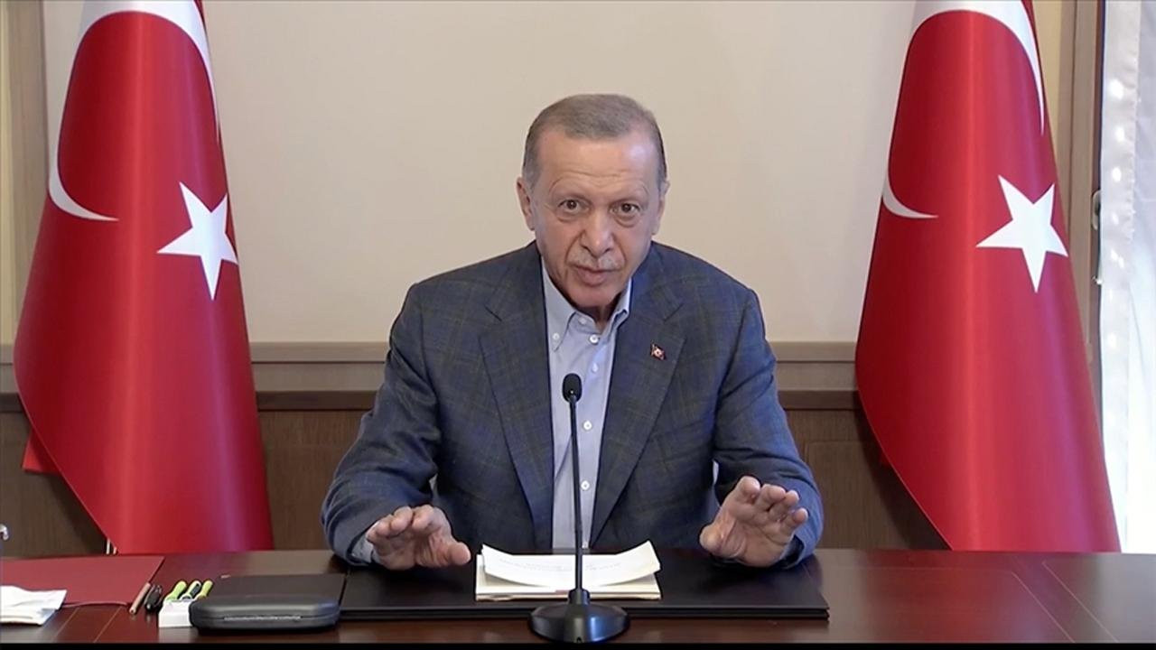 Erdoğan: Memur maaşı düzenlemesini bayram sonrası sonuçlandıracağız