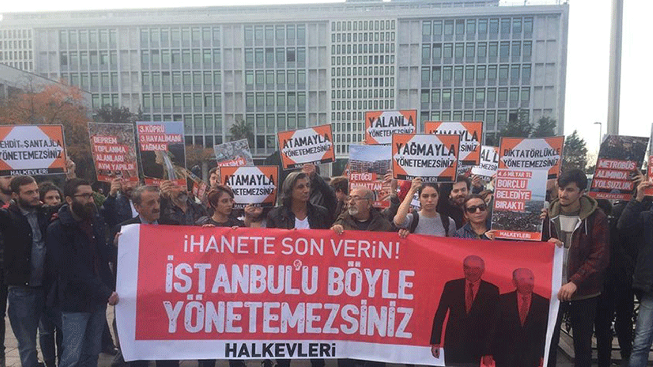 İBB önünde 'ihanete son verin' eylemi