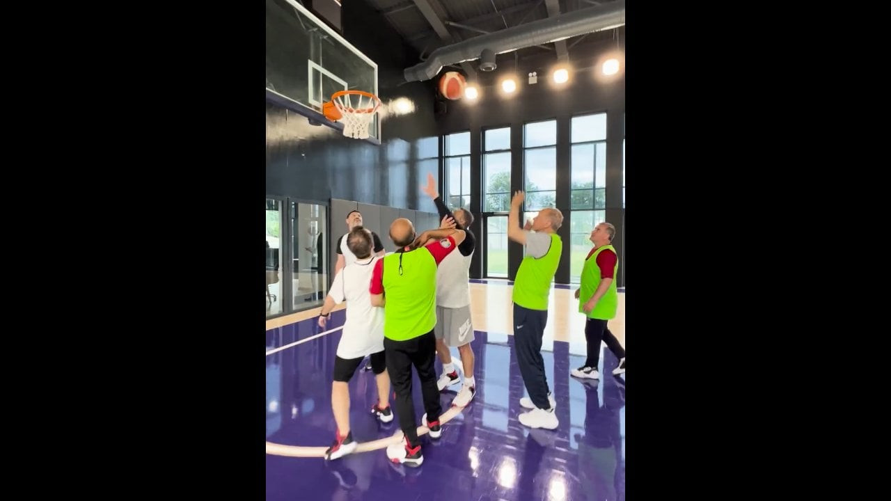 Erdoğan basketbol oynadı: 'Haydi Hido sayıya'