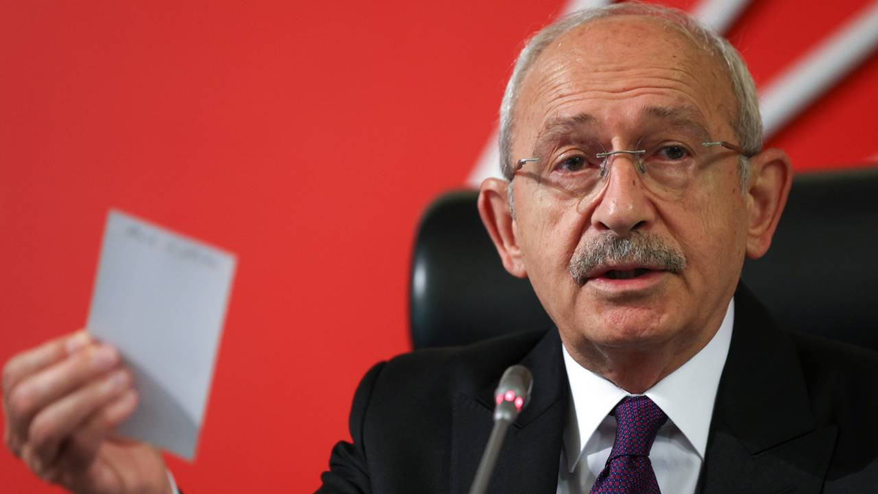 Kılıçdaroğlu'ndan Sivas Katliamı paylaşımı: Yüreğimizde 30 yıldır sönmeyen bu ateşi, kaldırılmayan enkazı #unutMADIMAKlımda