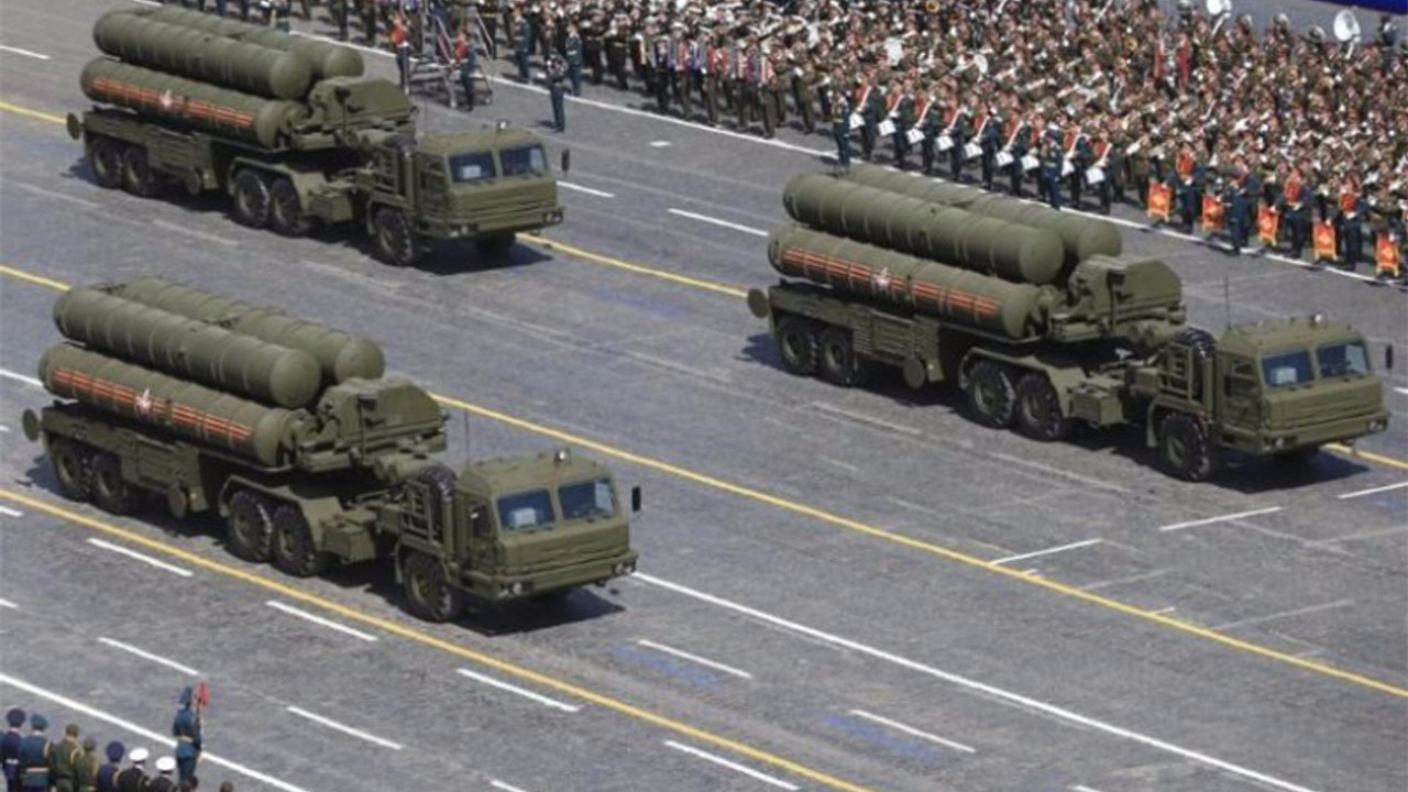 Rusya ve Suudi Arabsitan'dan S-400 anlaşması