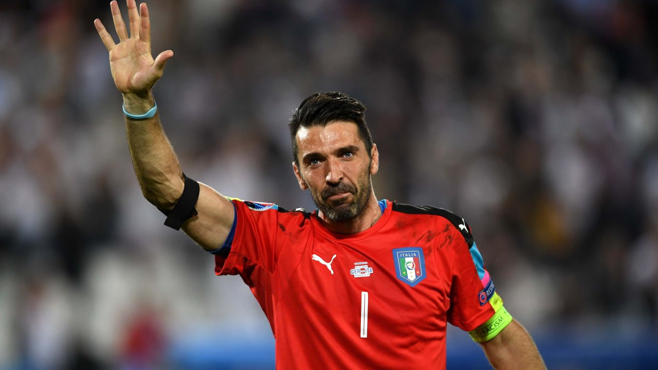 Gianluigi Buffon, 45 yaşında futbolu bıraktı: 'Benden bu kadar millet'