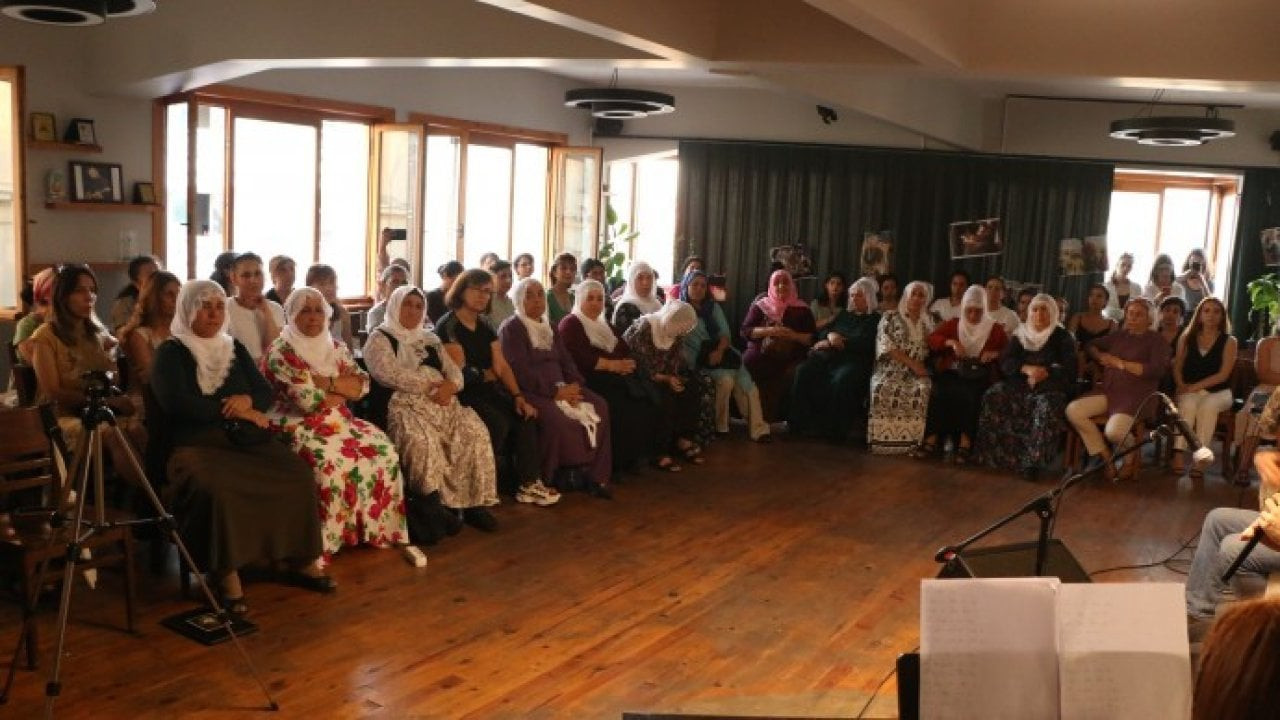 Kadın Zamanı Derneği Êzidî kadınları andı
