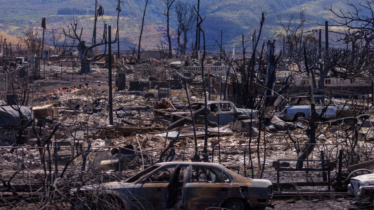 Hawaii'deki yangında ölenlerin kimlikleri açıklanmaya başladı, ölü sayısı 106'ya ulaştı