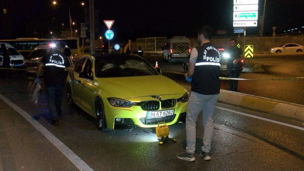 Sultanbeyli’de önü kesilen otomobile ateş açıldı