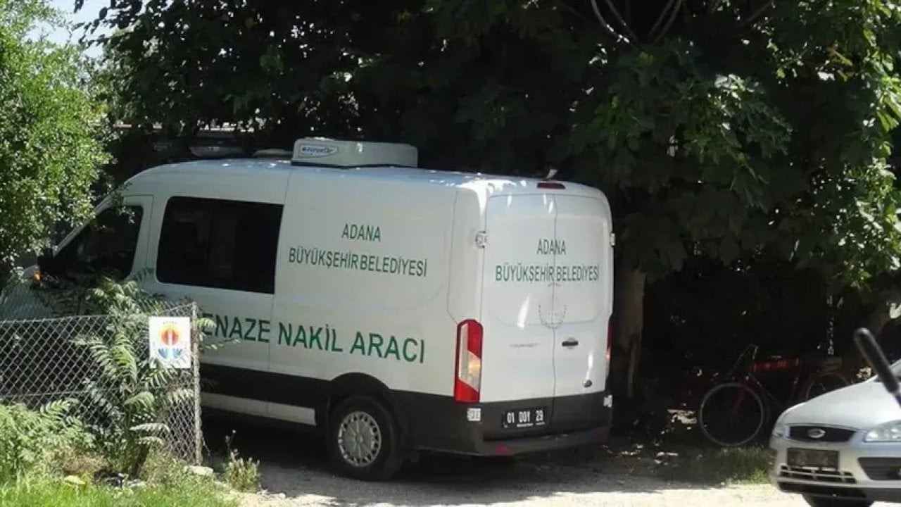 Adana’da cenazeler karıştı, yanlışlık kefen açılınca ortaya çıktı
