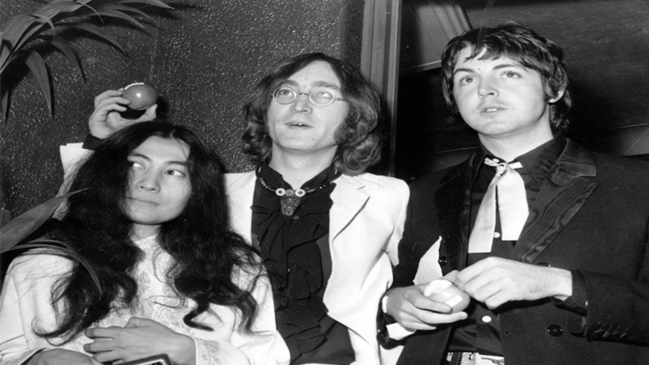 John Lennon’ın kayıp eşyaları bulundu