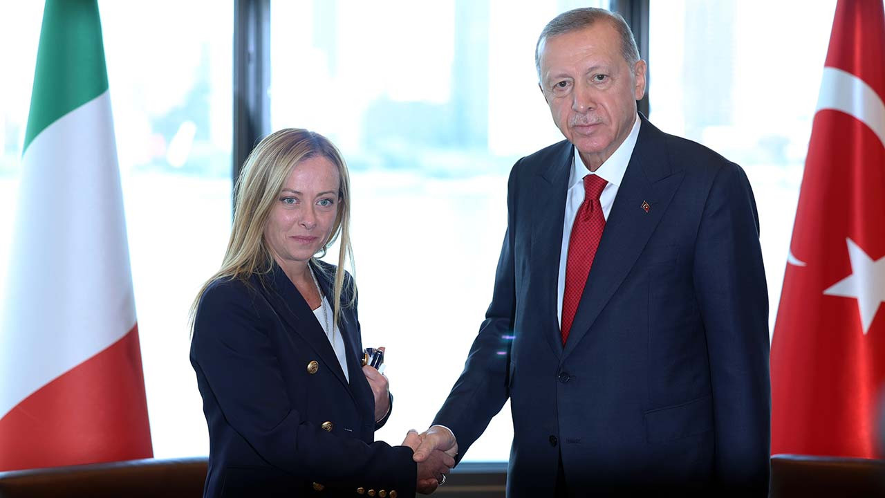 Meloni, Erdoğan’la 'göçü' görüştü: İtalya Avrupa'nın mülteci kampı olmayacak