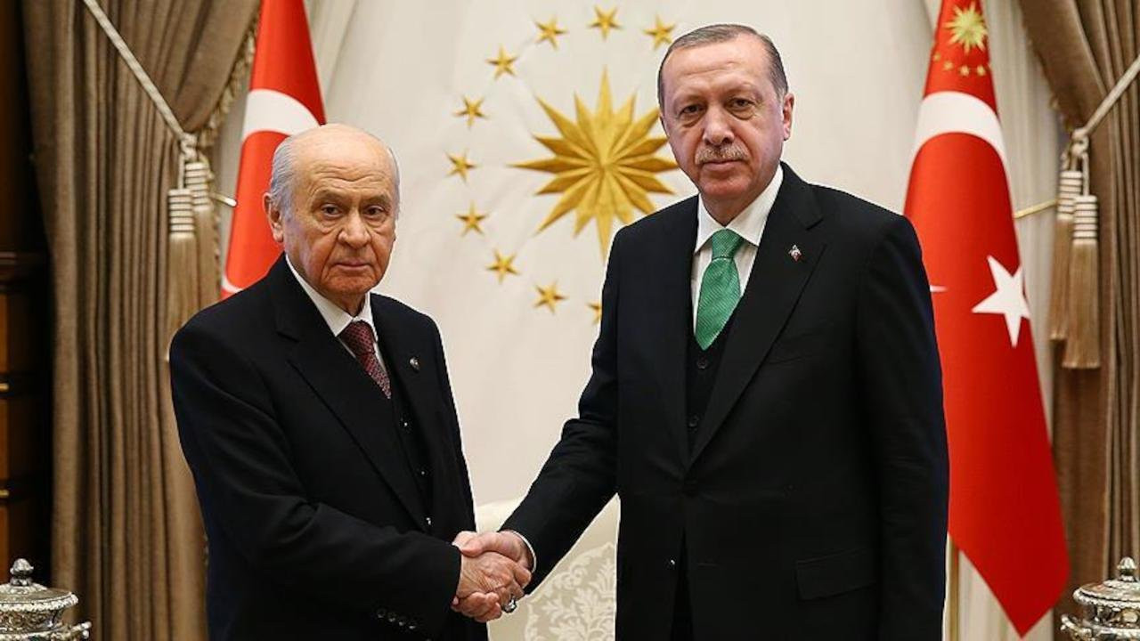 Erdoğan ile Bahçeli Saray'da buluştu