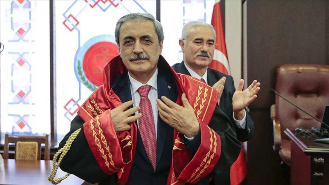 Yargıtay Başsavcısı’nın siyasi partiler mesaisi