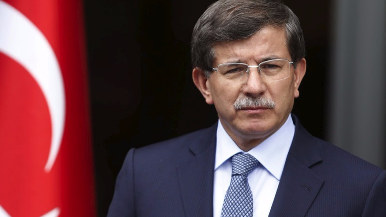 Marmara Üniversitesi'nden Davutoğlu'na veto