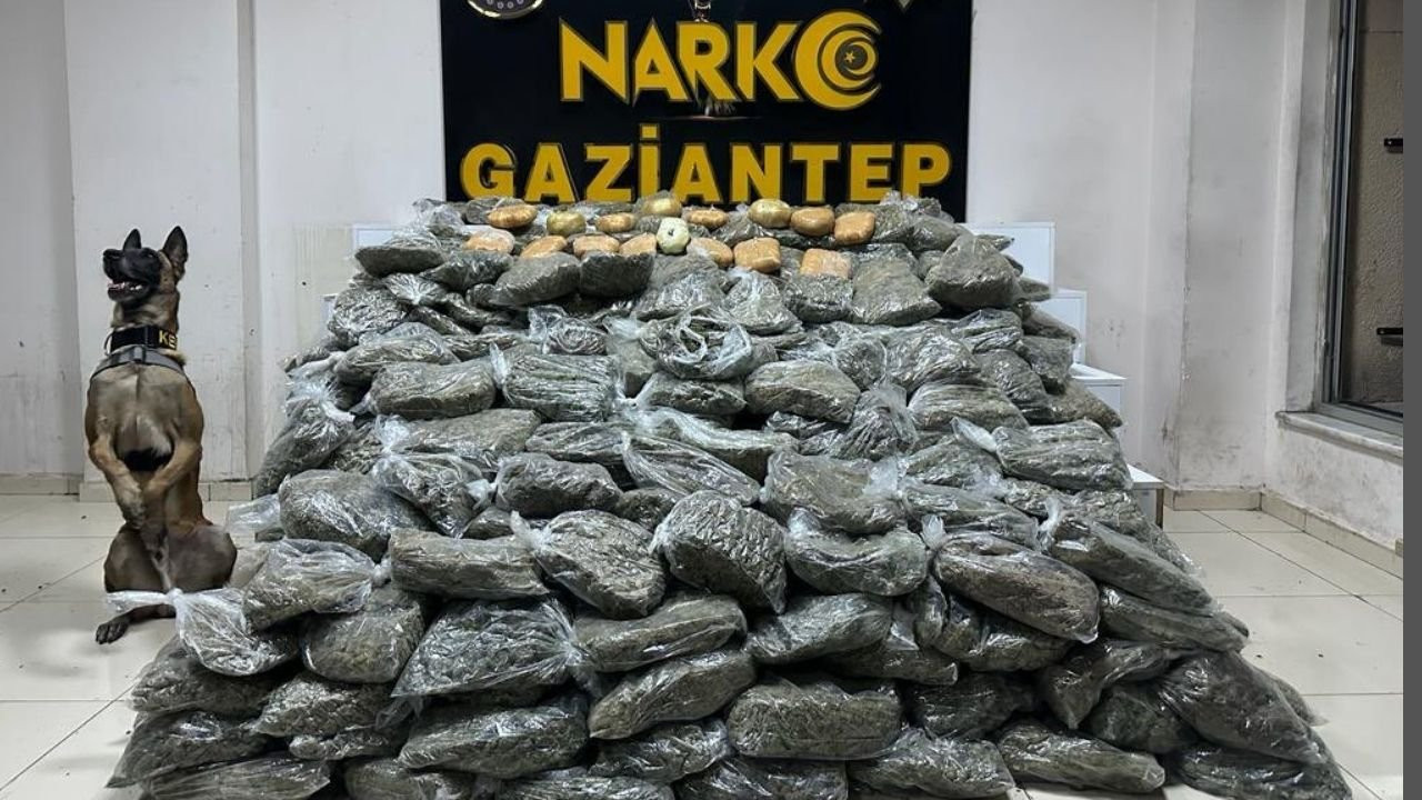 Antep'te bir araçtan 180 kilo uyuşturucu çıktı: İki gözaltı