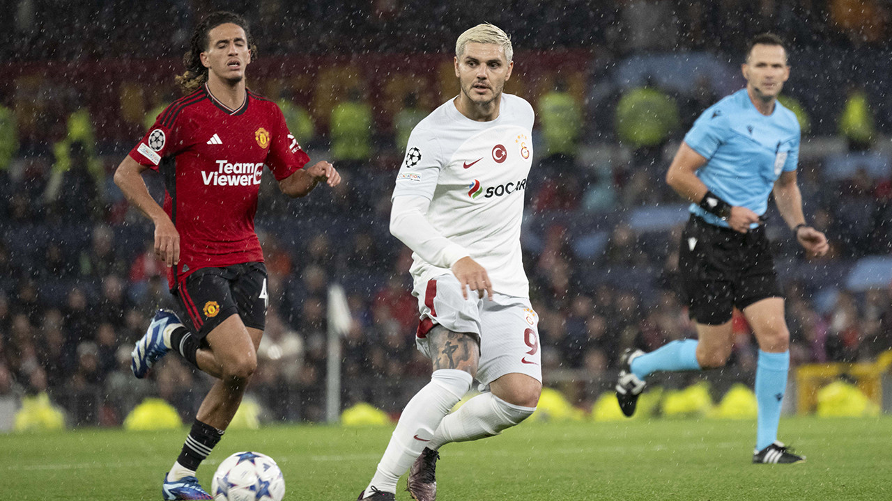 Galatasaray, Manchester United'ı evinde 3-2 yendi