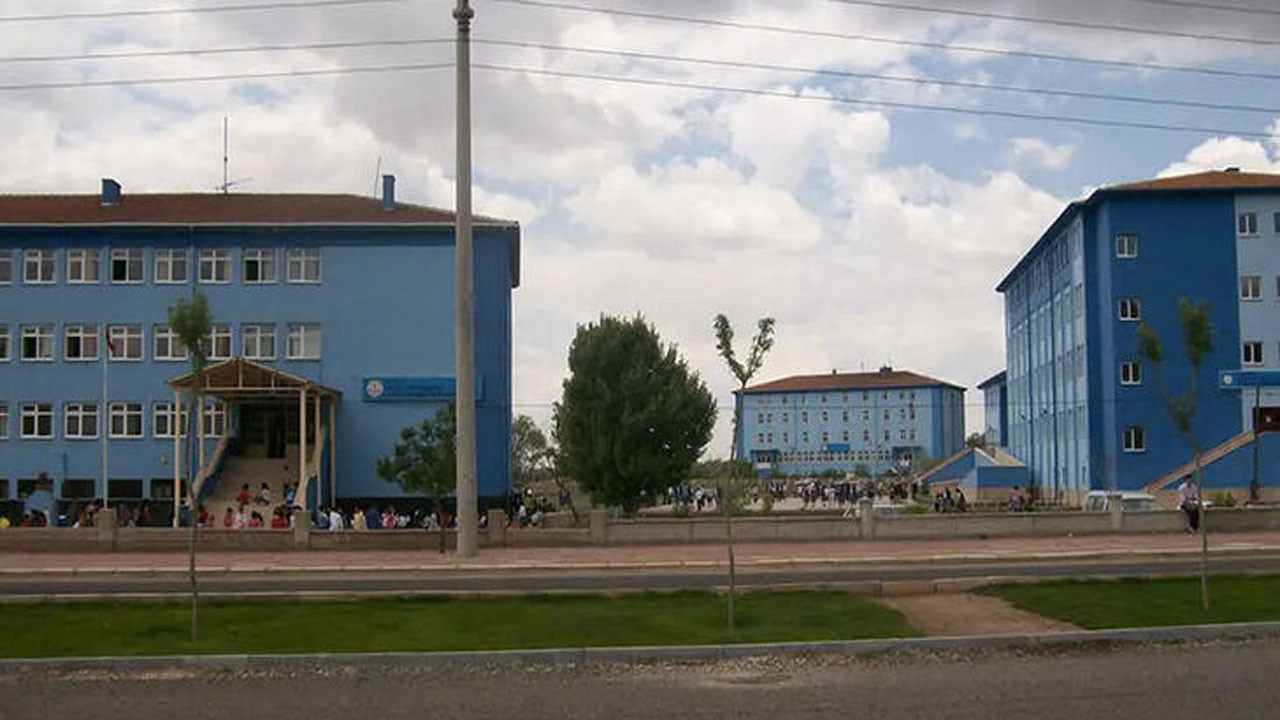Okulda yemek sırası beklerken fenalaşan 10 yaşındaki çocuk, öldü