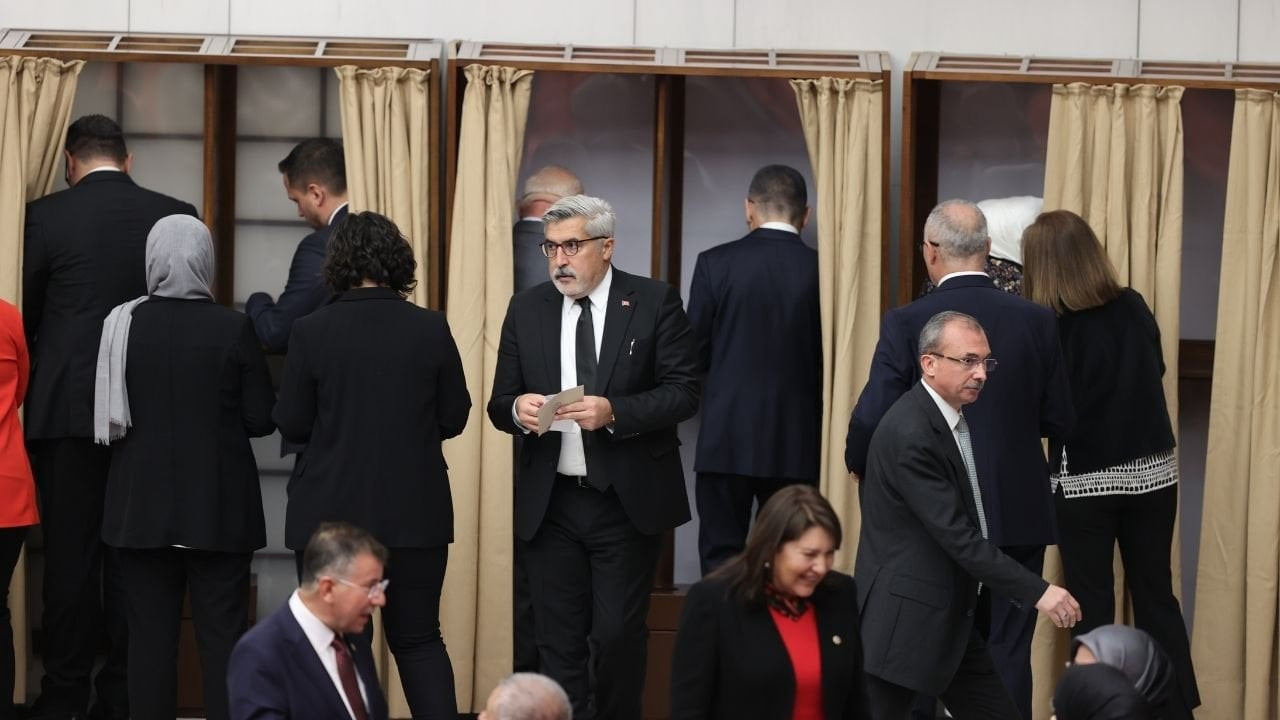 RTÜK üyeleri belli oldu: Yeşil Sol Parti'li Necdet İpekyüz ilk kez RTÜK üyesi