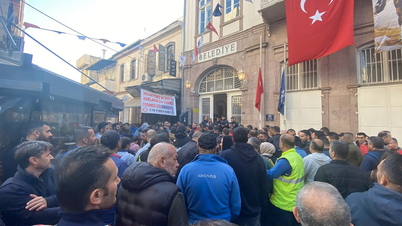 İzmir Büyükşehir’de ikramiye krizi: 11 bin işçi iş bıraktı