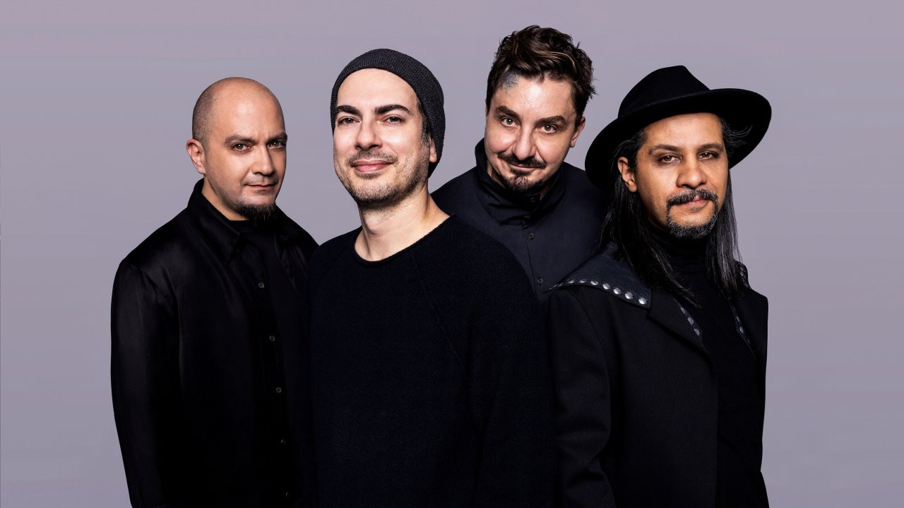 Mor ve Ötesi bu yılın son konserini Volkswagen Arena'da verecek