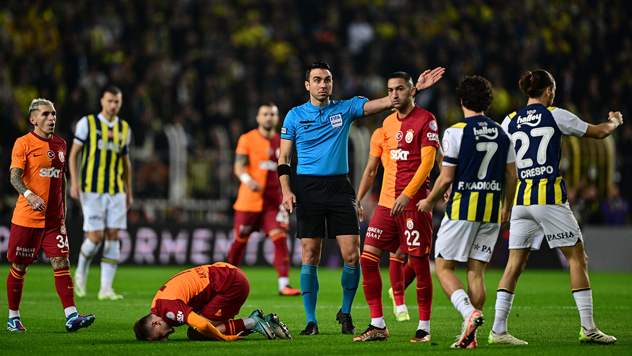 Büyük derbi golsüz bitti: Fenerbahçe 0 - 0 Galatasaray