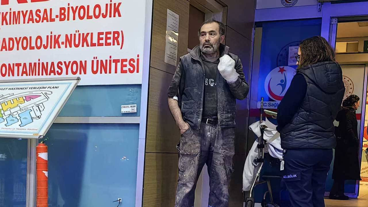 Elini kesim makinesine kaptıran fabrika işçisinin parmakları koptu