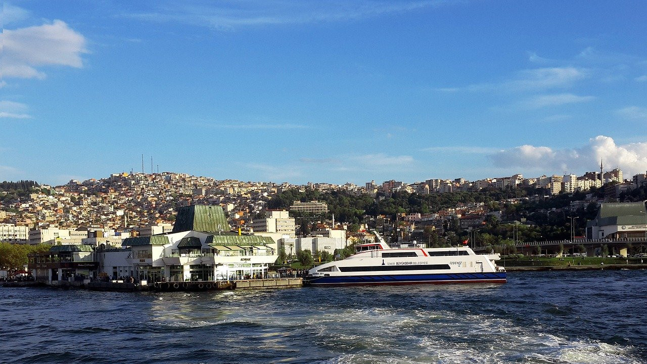 Emeklilikte yaşamak için tercih edilen 5 ilçe belli oldu! İstanbul'dan akın akın göç ediyorlar