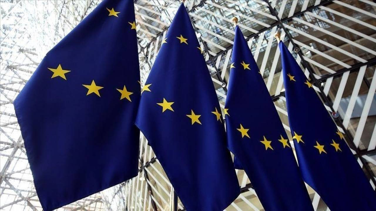 Bulgaristan ve Romanya'nın 31 Mart'tan itibaren deniz ile hava yoluyla Şengen bölgesine dahli onaylandı