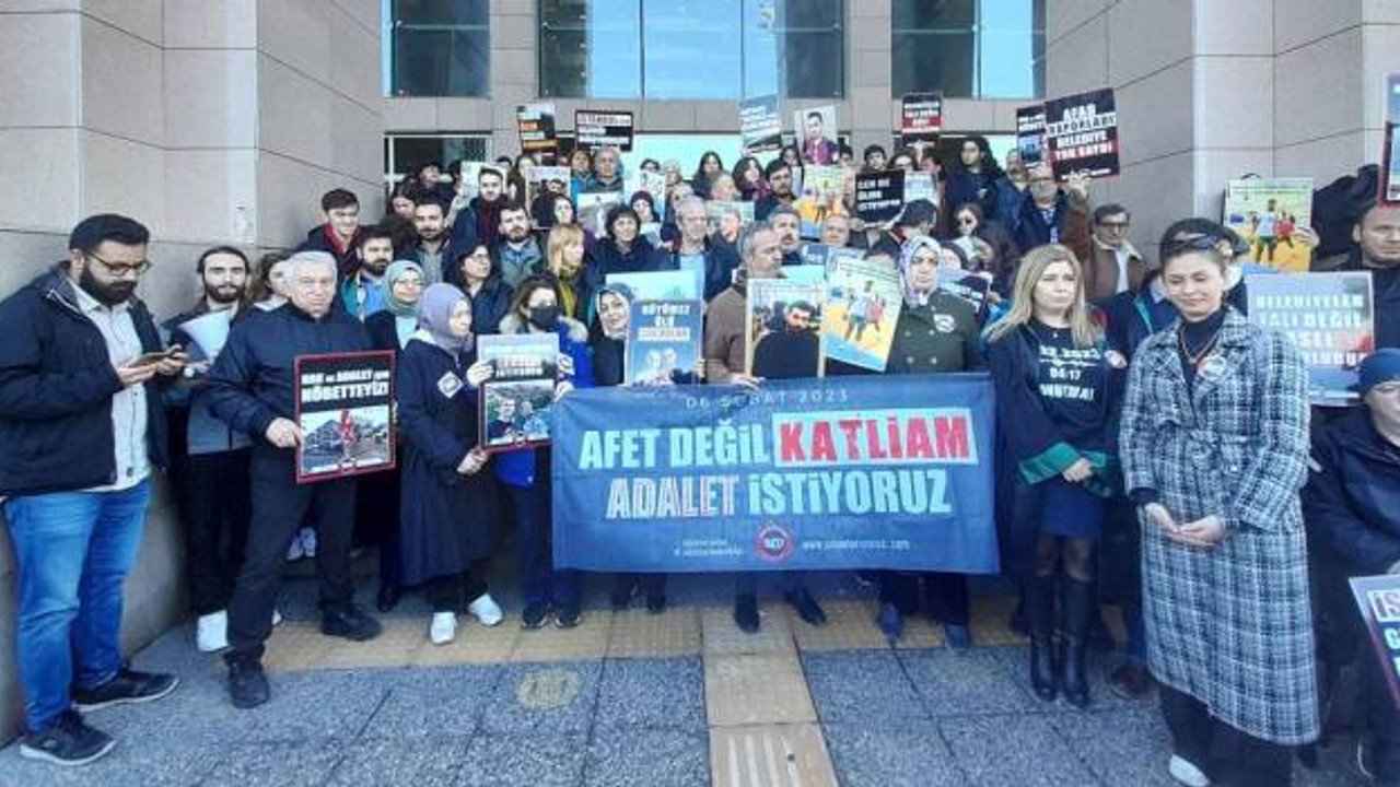 Depremzede aileler adalet nöbeti başlattı: 'Deprem suçları politiktir'