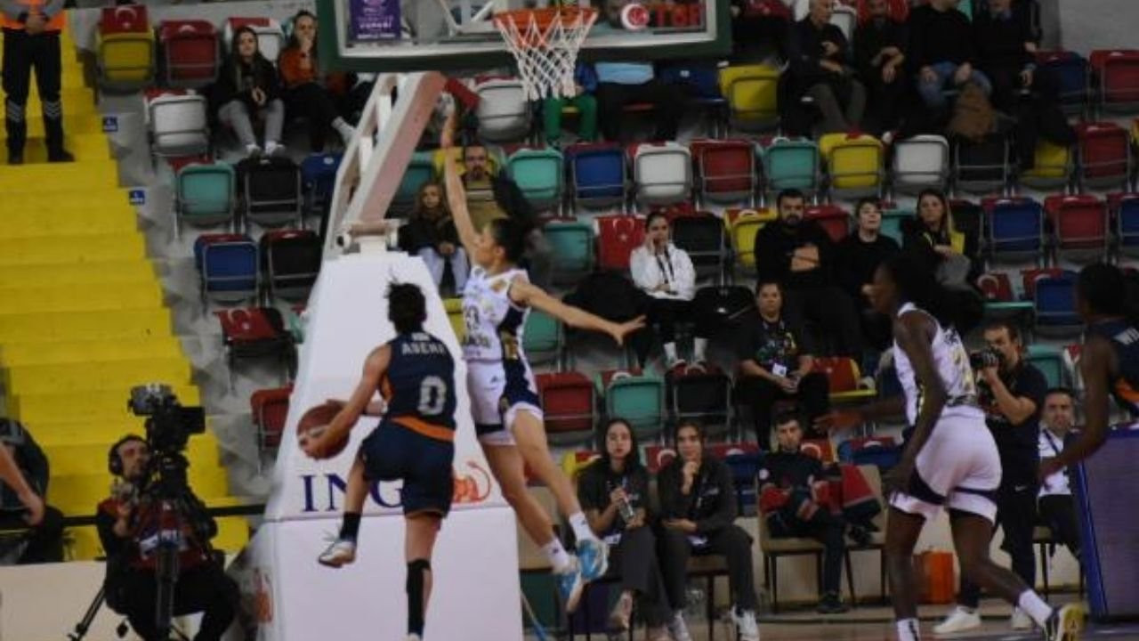 Fenerbahçe Alagöz, Kadınlar Basketbol Türkiye Kupası'nın sahibi oldu